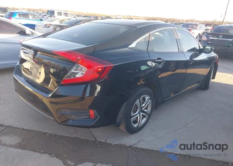 2018 Honda Civic z USA, uszkodzony, nr VIN 19XFC2F51JE003854